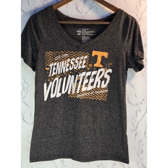 Creative Apparel Tops - Creative Apparel Women's Tennessee Volunteers V-nexk Tee, Size Large